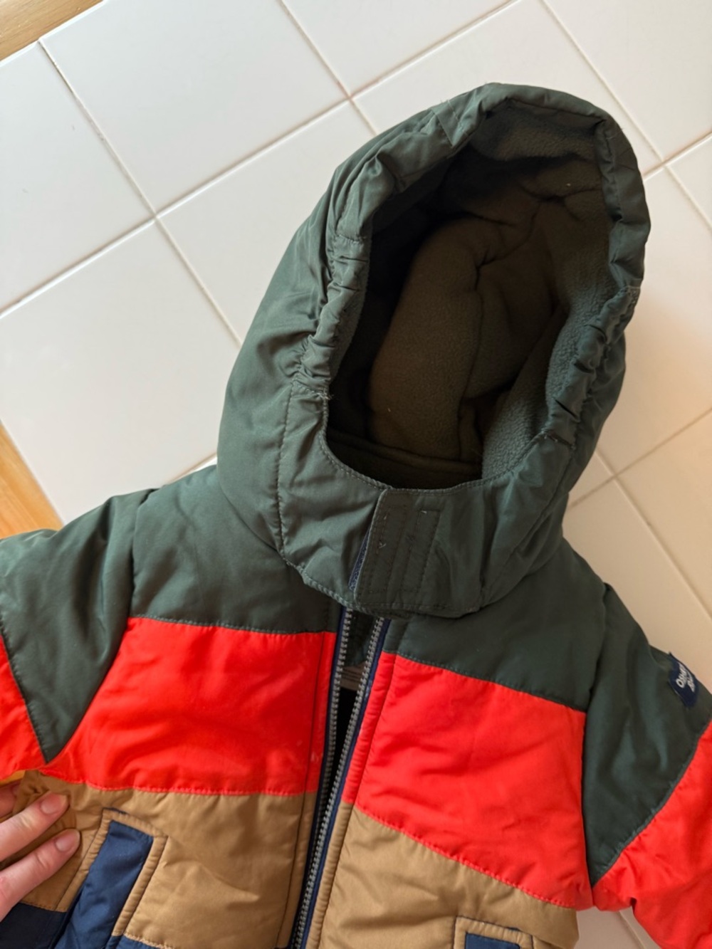 OshKosh B'gosh Toddler Boys 18M Colorblock Hooded Puffer Winter Coat Jacket - Picture 7 of 9